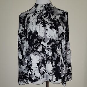 Chico's Black, White & Gray Floral Mock Neck Long Sleeve Top